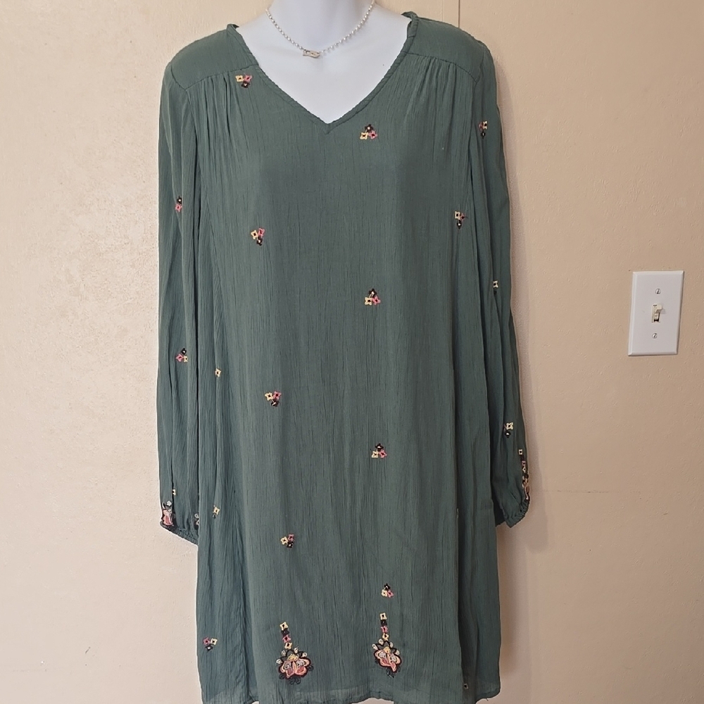 Floral Embroidered Green Dress